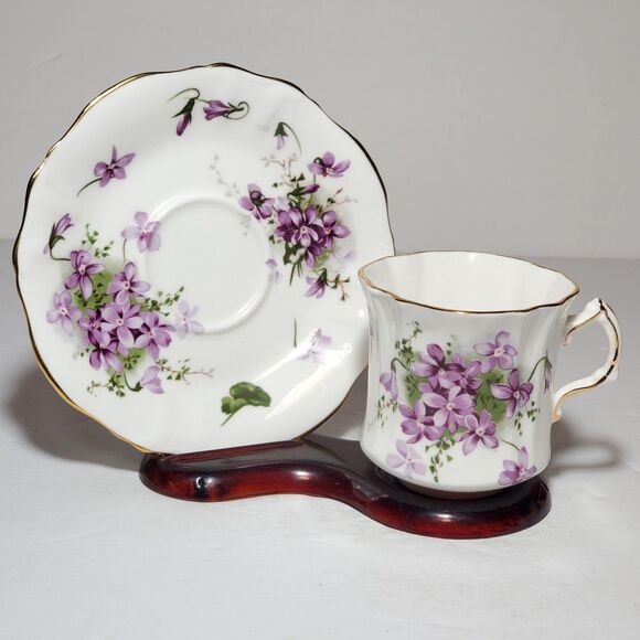 Hammersley Teacup and Saucer Victorian Violets Purple Vintage - Picture 1 of 8